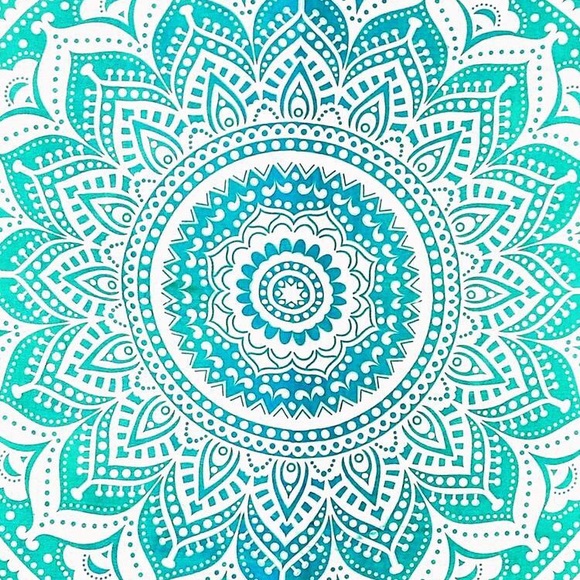 Meet your Posher, Julianna - Picture 1 of 1